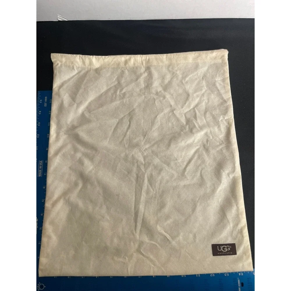 UGG Australia Cream Cotton Drawstring Dust Bags Set of 2 for Boots and‎ Shoes